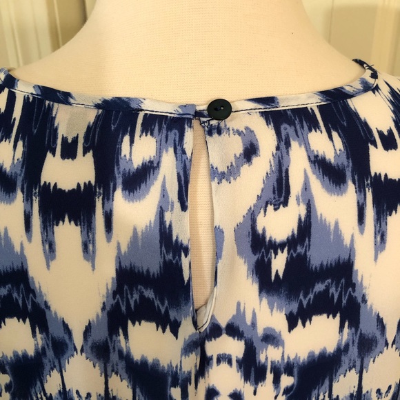 Violet & Claire Cap Sleeve Blouse - Picture 4 of 8